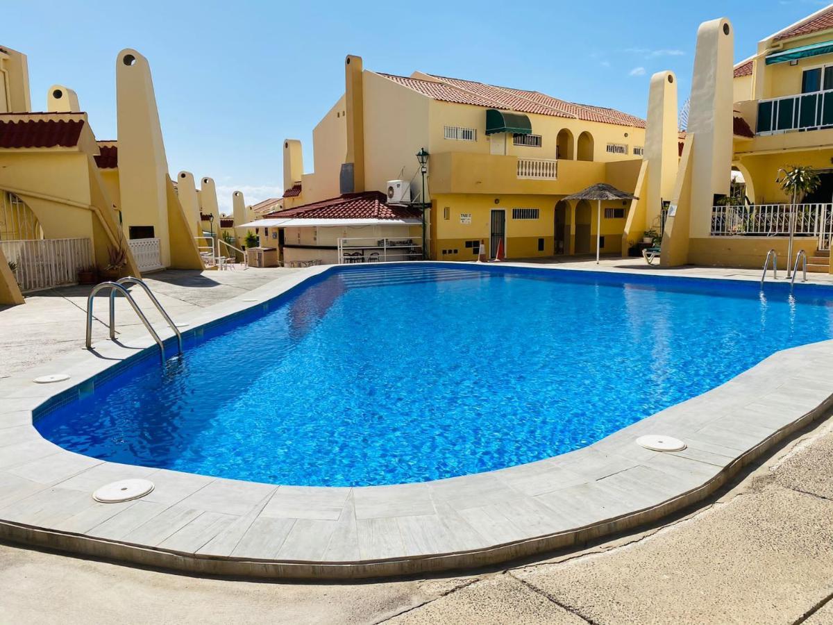 Maraverde Holiday Apartment By Altamarhomes アデヘ エクステリア 写真
